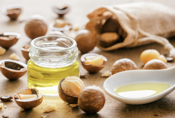 MACADAMIA OIL